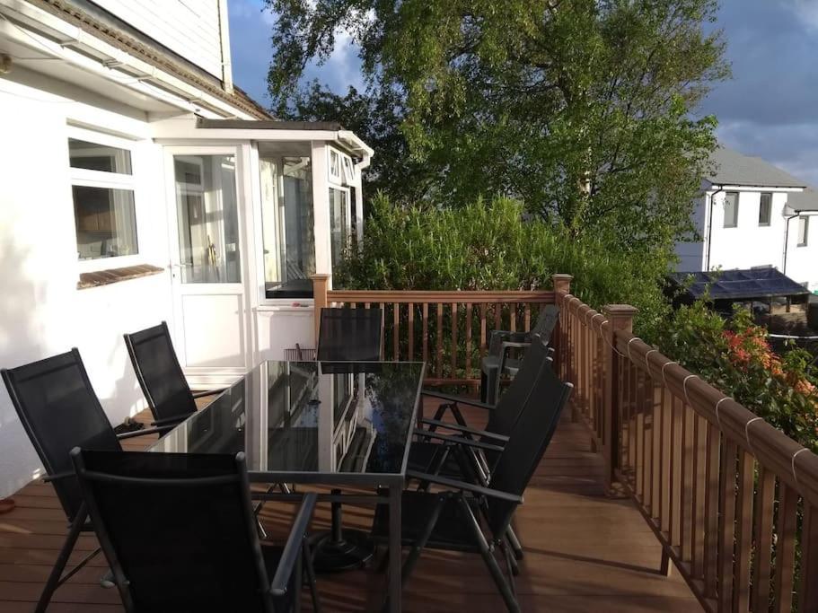 Dingley Dell - Superb Location For Truro In Private Accommodation Perranwell Екстер'єр фото